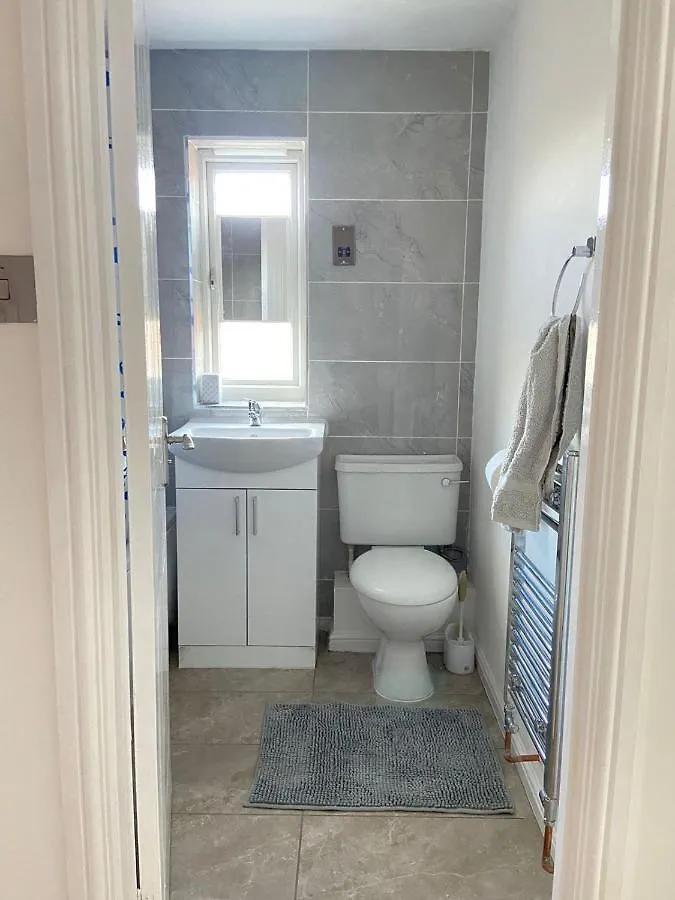 펜션 Stunning 3 Bedroom Family House In London, Private Parking And Garden, With Great Transport Links To Central London, The Excel Centre, Canary Wharf, The O2!